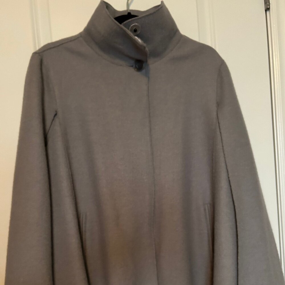 Sentaler Grey poncho/cape